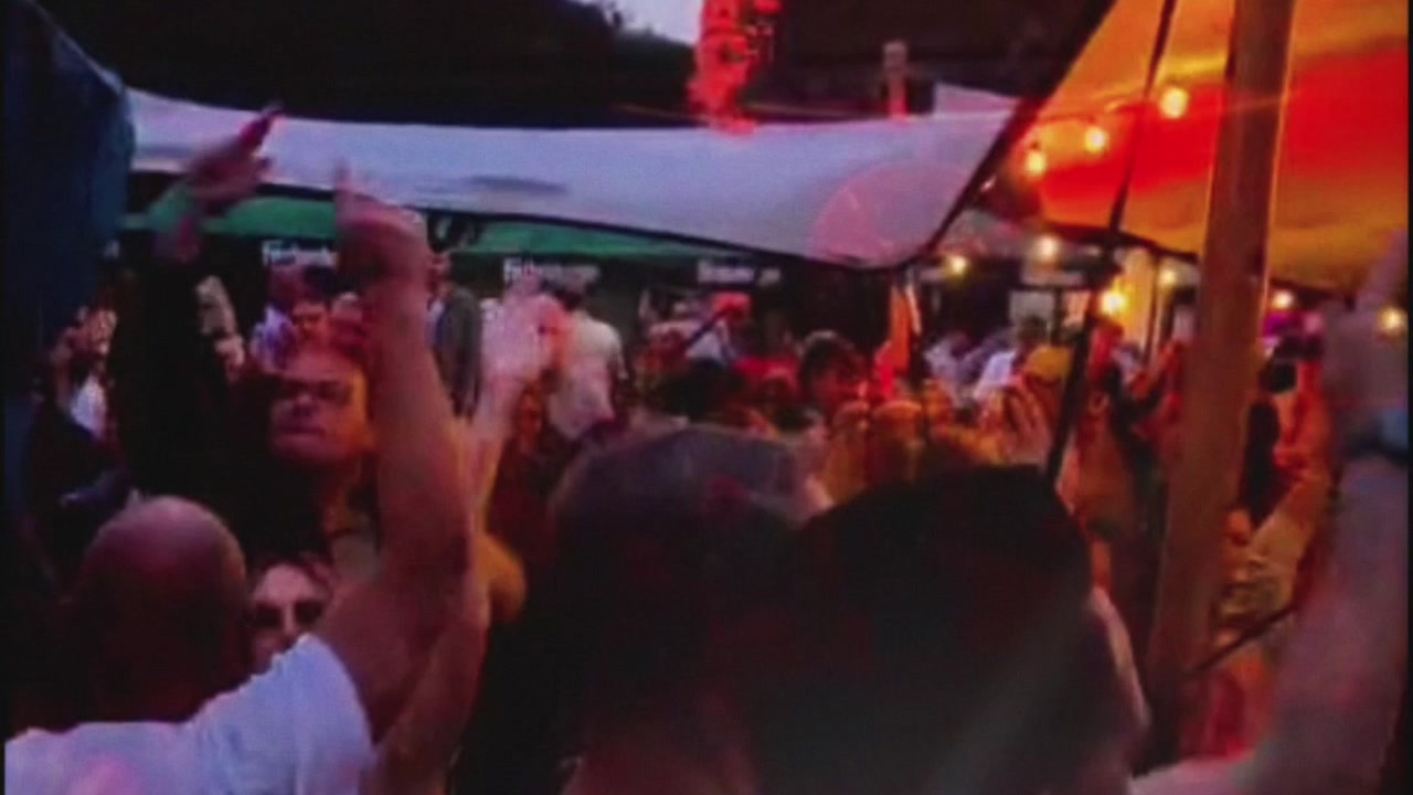 Crowd dancing at a Warren Will live set